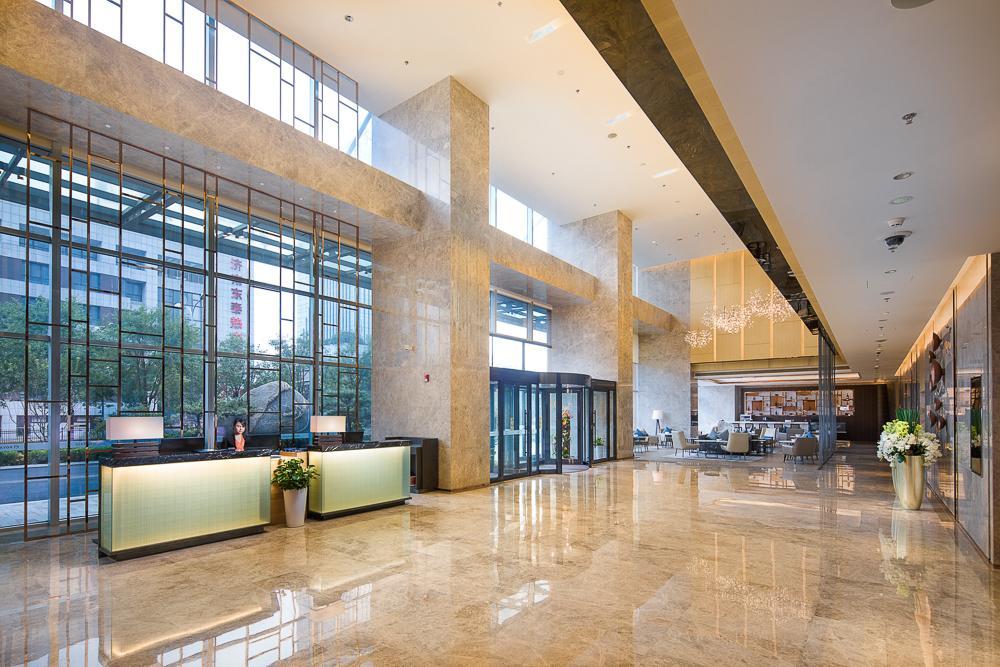 Jinan Inzone Royal Plaza Hotels Ngoại thất bức ảnh
